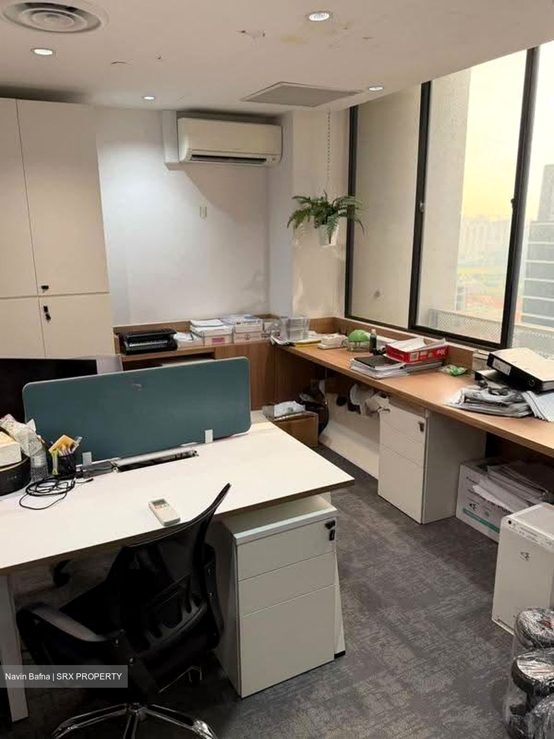 International Plaza (D2), Office #612795571